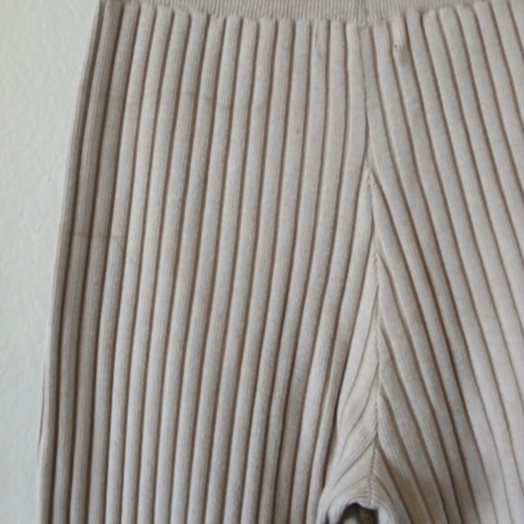 Cider Beige Ribbed Sweater Set - Picture 8 of 10